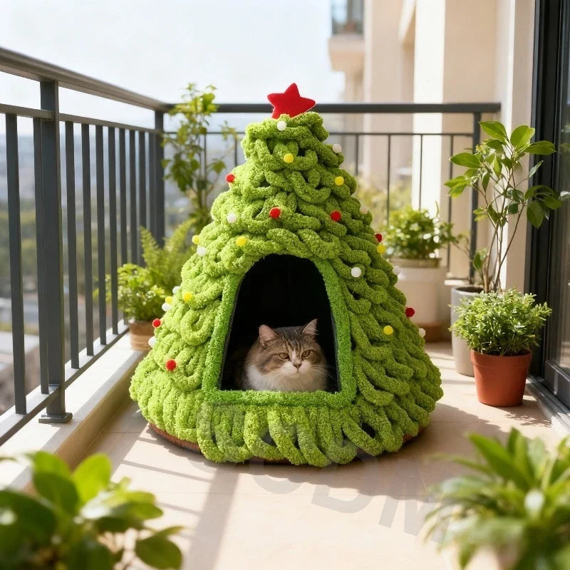 Christmas Tree Cat House & Bed – Winter Warm Enclosed Cat Nest, Cozy Security Hideaway for Cats & Kittens
